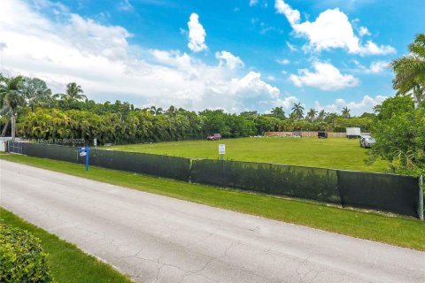 Commercial property in Homestead, Florida № 1938496 - photo 9