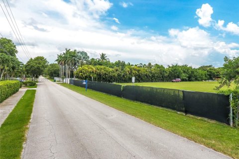 Propiedad comercial en venta en Homestead, Florida № 1938496 - foto 4