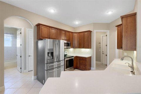 House in Lady Lake, Florida 3 bedrooms, 181.16 sq.m. № 1537061 - photo 9
