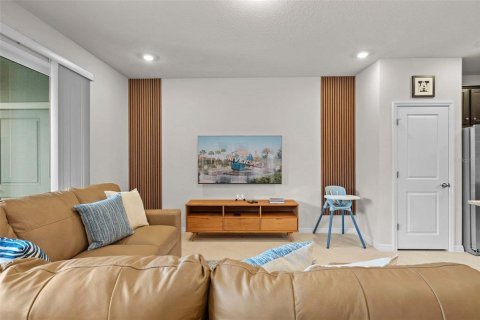 Touwnhouse à vendre à Clermont, Floride: 5 chambres, 211.91 m2 № 1679210 - photo 8