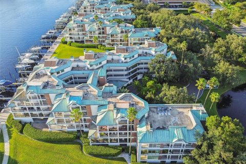 Condo in Tampa, Florida, 3 bedrooms  № 2114762