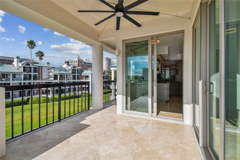 Condo in Tampa, Florida, 3 bedrooms  № 2114762 - photo 19