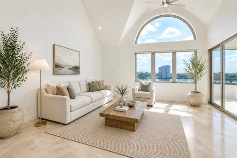 Condo in Tampa, Florida, 3 bedrooms  № 2114762 - photo 3