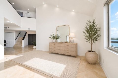 Condo in Tampa, Florida, 3 bedrooms  № 2114762 - photo 5