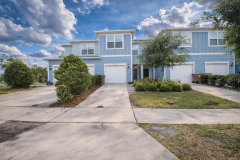 Touwnhouse à vendre à Kissimmee, Floride: 3 chambres, 157.84 m2 № 2142199 - photo 4
