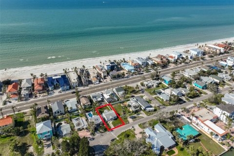 House in Redington Beach, Florida 2 bedrooms, 86.21 sq.m. № 1568512 - photo 18