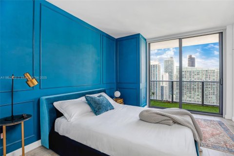 Condo in Miami, Florida, 1 bedroom  № 1946443 - photo 2