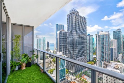 Condo in Miami, Florida, 1 bedroom  № 1946443 - photo 18