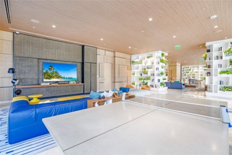 Condo in Miami, Florida, 1 bedroom  № 1946443 - photo 22