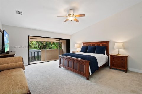 Adosado en alquiler en Doral, Florida, 2 dormitorios, 198.81 m2 № 1947077 - foto 11