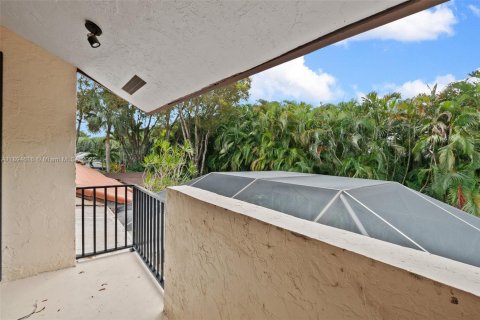 Adosado en alquiler en Doral, Florida, 2 dormitorios, 198.81 m2 № 1947077 - foto 12