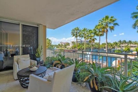 Condo in Key Biscayne, Florida, 3 bedrooms  № 1704115 - photo 2