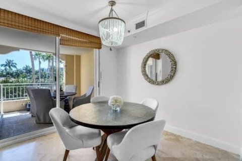 Condo in Key Biscayne, Florida, 3 bedrooms  № 1704115 - photo 14