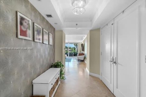 Condo in Key Biscayne, Florida, 3 bedrooms  № 1704115 - photo 11