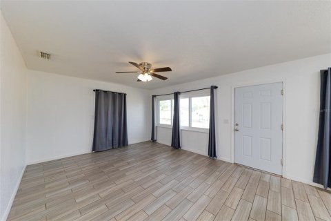 Casa en venta en Summerfield, Florida, 3 dormitorios, 109.25 m2 № 2107990 - foto 11