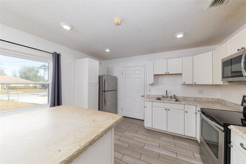 Casa en venta en Summerfield, Florida, 3 dormitorios, 109.25 m2 № 2107990 - foto 13