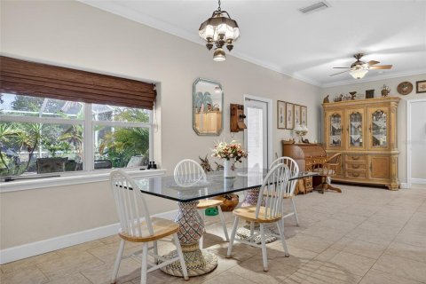 Villa ou maison à vendre à Punta Gorda, Floride: 5 chambres, 338.63 m2 № 2202990 - photo 14