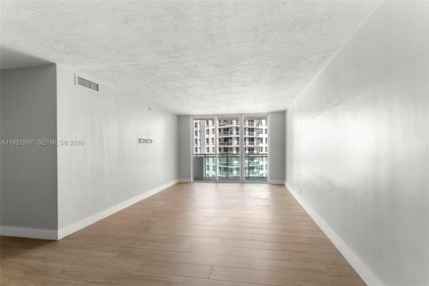 Copropriété à vendre à Hollywood, Floride: 2 chambres, 116.22 m2 № 2061342 - photo 6