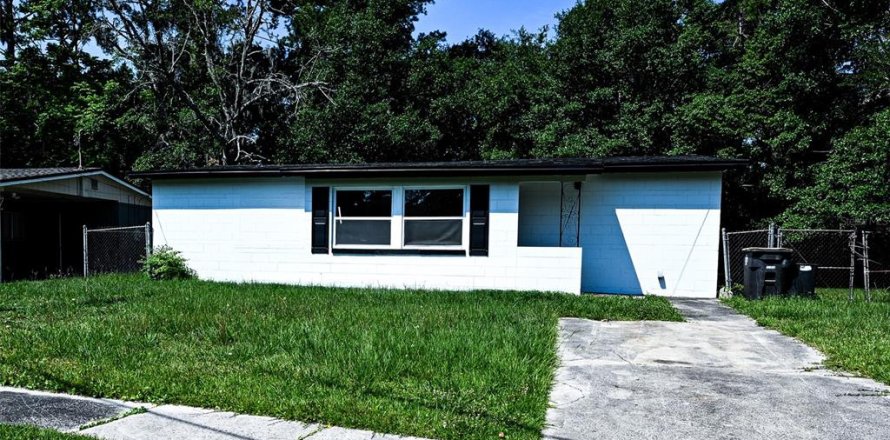 House in Jacksonville, Florida 3 bedrooms, 99.22 sq.m. № 1767959