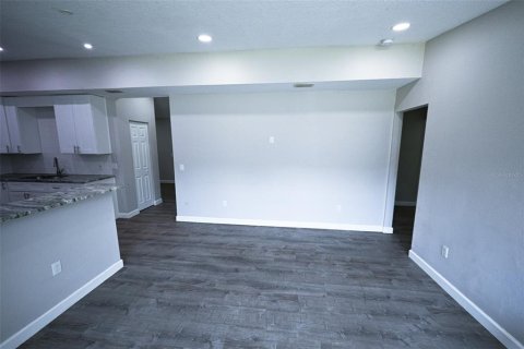 House in Jacksonville, Florida 3 bedrooms, 99.22 sq.m. № 1767959 - photo 4