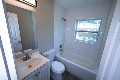 House in Jacksonville, Florida 3 bedrooms, 99.22 sq.m. № 1767959 - photo 15