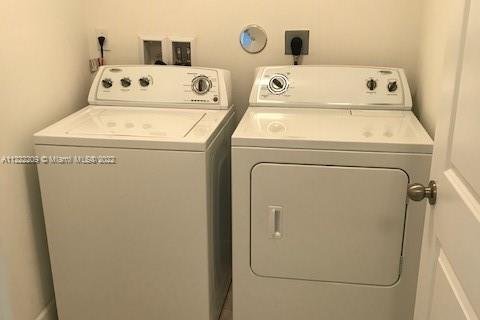 Купить таунхаус в Майами, Флорида 3 спальни, 165.09м2, № 2035269 - фото 9