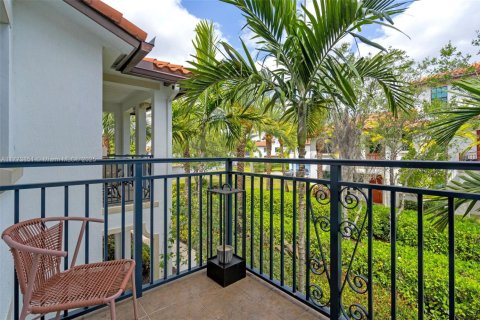 Adosado en venta en Pembroke Pines, Florida, 3 dormitorios, 178.28 m2 № 1707922 - foto 21
