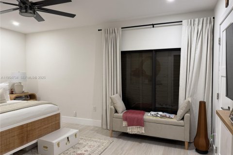 Adosado en alquiler en Miami Lakes, Florida, 2 dormitorios, 135.64 m2 № 2026064 - foto 11