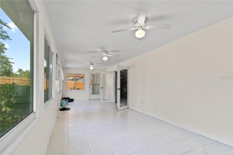 House in Citrus Springs, Florida 2 bedrooms, 122.17 sq.m. № 1912174 - photo 18