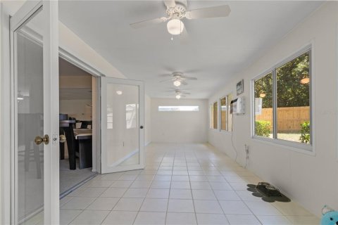 House in Citrus Springs, Florida 2 bedrooms, 122.17 sq.m. № 1912174 - photo 17