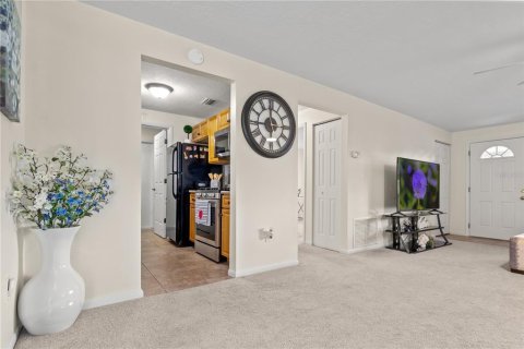 House in Citrus Springs, Florida 2 bedrooms, 122.17 sq.m. № 1912174 - photo 5