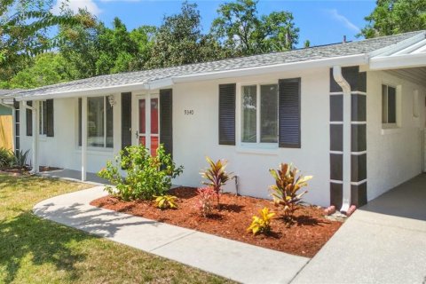 House in Citrus Springs, Florida 2 bedrooms, 122.17 sq.m. № 1912174 - photo 27