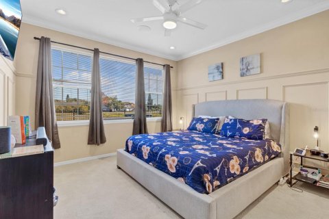 Adosado en venta en Kissimmee, Florida, 4 dormitorios, 202.62 m2 № 1573806 - foto 12
