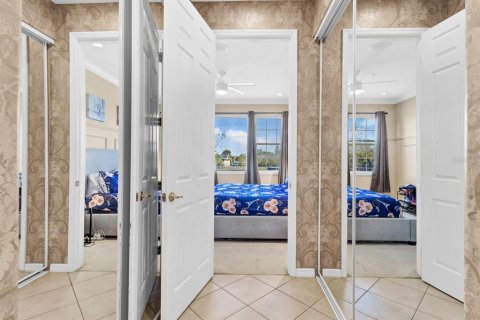 Adosado en venta en Kissimmee, Florida, 4 dormitorios, 202.62 m2 № 1573806 - foto 15