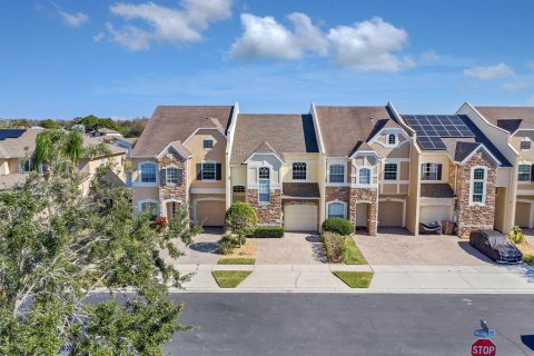 Adosado en venta en Kissimmee, Florida, 4 dormitorios, 202.62 m2 № 1573806 - foto 3