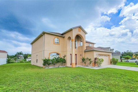 Casa en venta en Kissimmee, Florida, 4 dormitorios, 264.49 m2 № 1880710 - foto 2