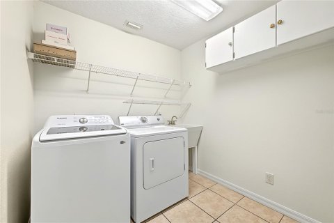 Купить виллу или дом в Клермон, Флорида 4 комнаты, 258.27м2, № 2430870 - фото 29