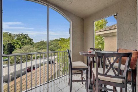 Condo in Orlando, Florida, 2 bedrooms  № 1785570 - photo 9