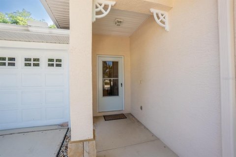 Condo in Palm Coast, Florida, 3 bedrooms № 2230949 - photo 3