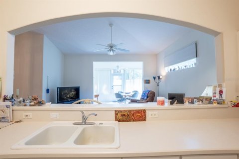 Condo in Palm Coast, Florida, 3 bedrooms № 2230949 - photo 15
