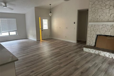 Casa en alquiler en Orlando, Florida, 3 dormitorios, 172.8 m2 № 1869647 - foto 7