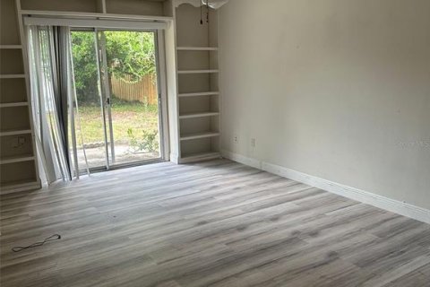 Casa en alquiler en Orlando, Florida, 3 dormitorios, 172.8 m2 № 1869647 - foto 10