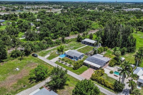 Casa en venta en Punta Gorda, Florida, 3 dormitorios, 128.21 m2 № 1800128 - foto 30