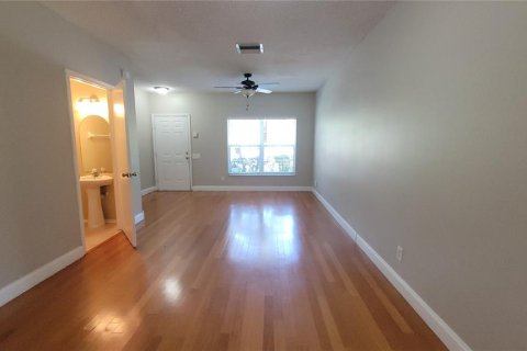 Touwnhouse à louer à Tampa, Floride: 2 chambres, 110 m2 № 2167802 - photo 4