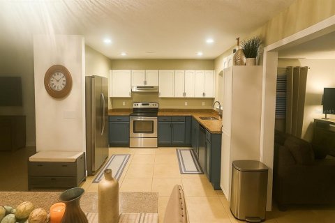 Villa ou maison à vendre à Port Charlotte, Floride: 2 chambres, 103.68 m2 № 2213366 - photo 4