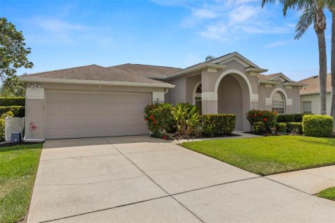 Casa en venta en Land O' Lakes, Florida, 4 dormitorios, 222.22 m2 № 1654078 - foto 3