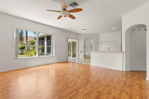 Casa en venta en Land O' Lakes, Florida, 4 dormitorios, 222.22 m2 № 1654078 - foto 16