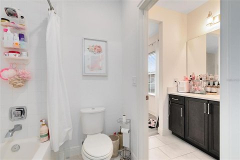 Townhouse in Apopka, Florida 3 bedrooms, 193.52 sq.m. № 1735099 - photo 15