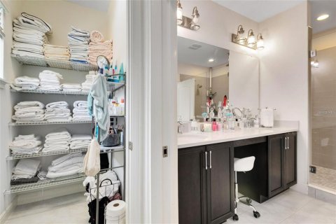 Townhouse in Apopka, Florida 3 bedrooms, 193.52 sq.m. № 1735099 - photo 12