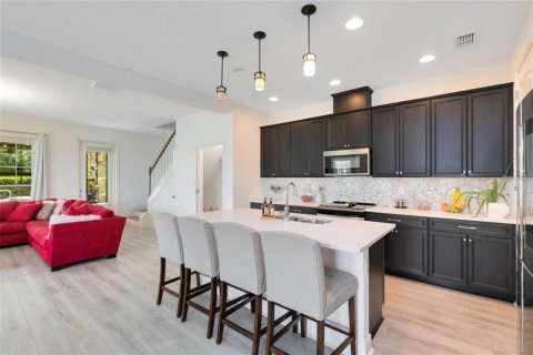 Townhouse in Apopka, Florida 3 bedrooms, 193.52 sq.m. № 1735099 - photo 4